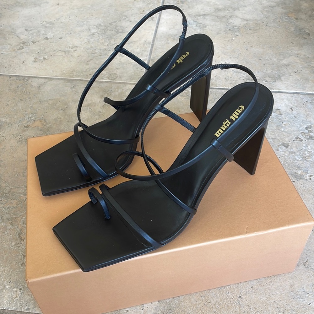 Cult Gia Black Sandal Heals
